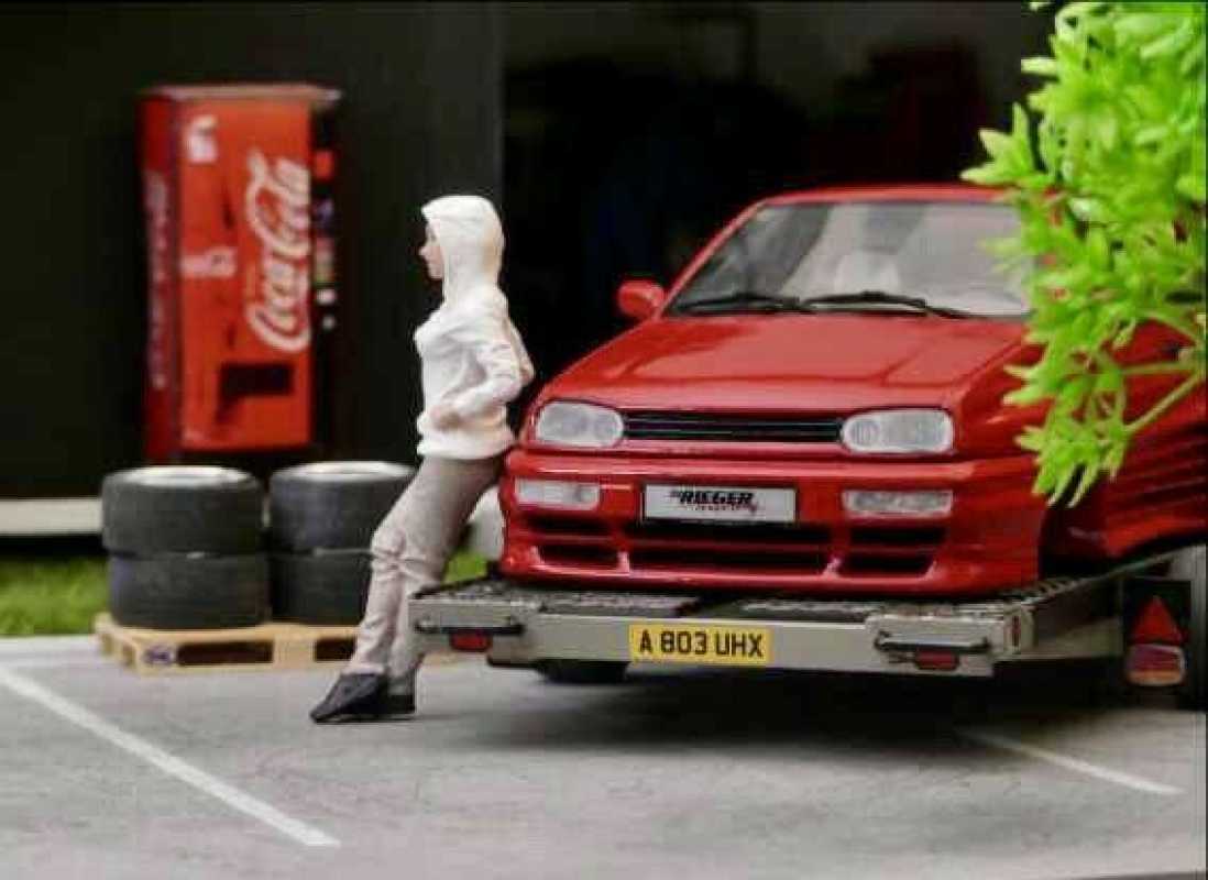 1:18 VW Golf 3 MK3 RIEGER GTO RED EDITION inkl VITRINE